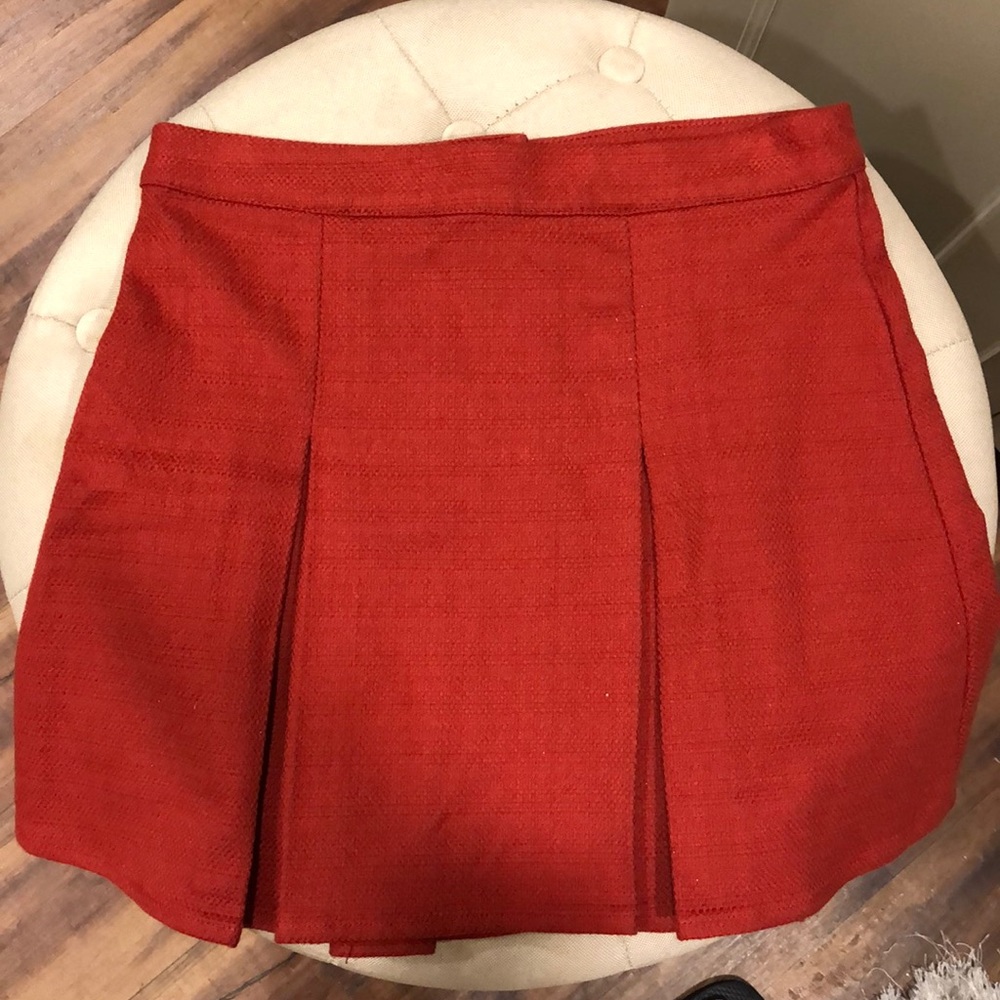 Red skirt